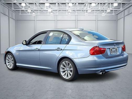 2011 BMW 328 328i