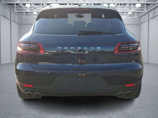 2017 Porsche Macan S