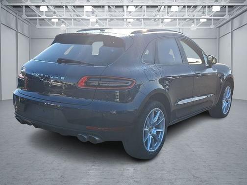 2017 Porsche Macan S