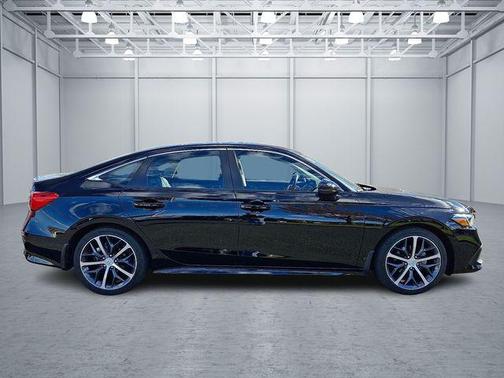 2022 Honda Civic Touring