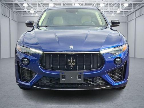2022 Maserati Levante Modena