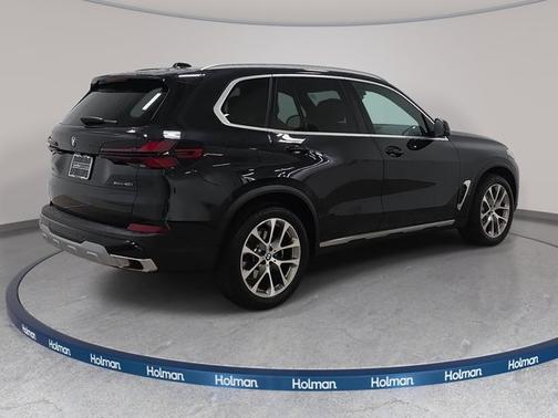 Black Sapphire Metallic 2026 BMW X5 xDrive40i