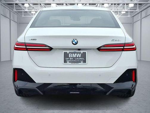 2026 BMW 530 530i xDrive
