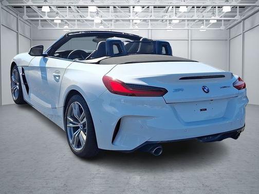 2025 BMW Z4 sDrive30i