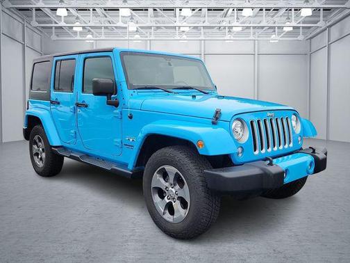 2017 Jeep Wrangler Unlimited Sahara