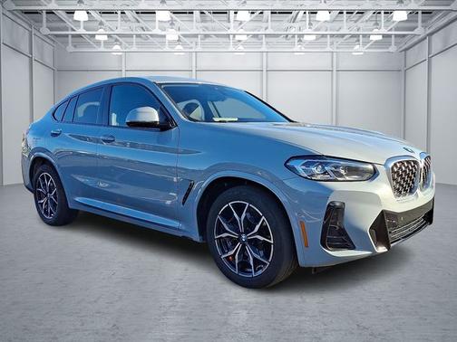 2023 BMW X4 xDrive30i