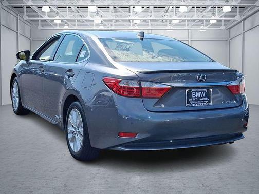2015 Lexus ES 300h 300h