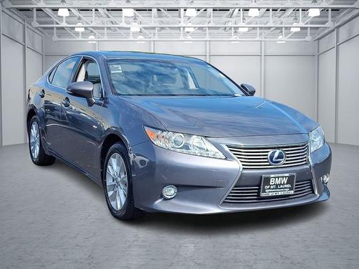 2015 Lexus ES 300h 300h