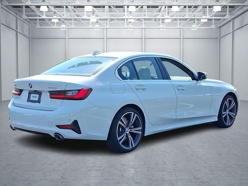 2022 BMW 330 330i xDrive