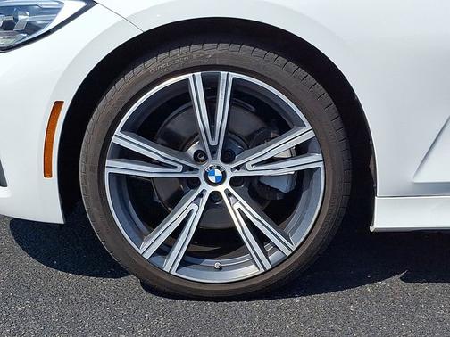 2022 BMW 330 330i xDrive