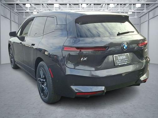 2026 BMW iX xDrive60