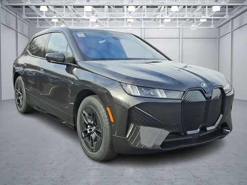 2026 BMW iX xDrive60