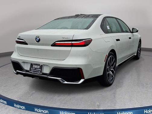 White Metallic 2026 BMW 740 740i xDrive