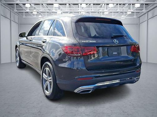 2022 Mercedes-Benz GLC 300 GLC 300