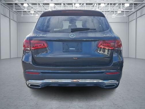 2022 Mercedes-Benz GLC 300 GLC 300