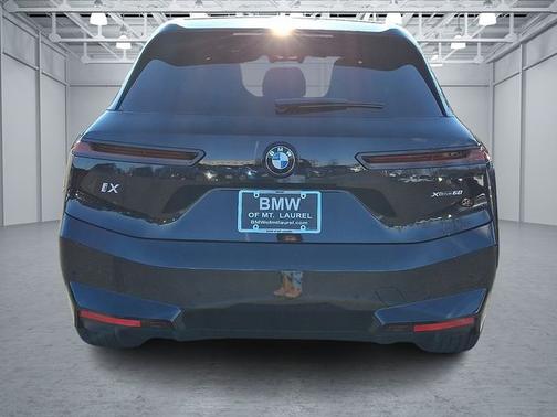 2026 BMW iX xDrive60