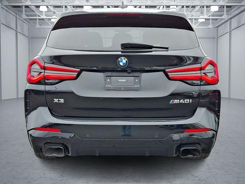 2023 BMW X3 M40i
