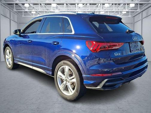 2022 Audi Q3 Premium Plus