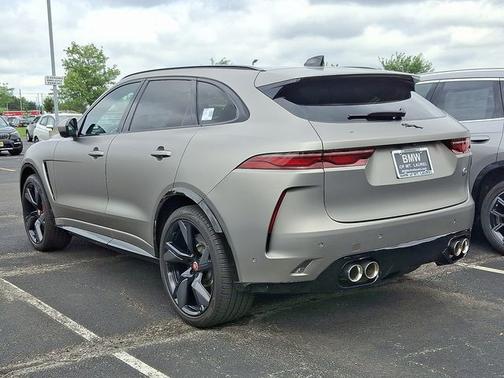 2022 Jaguar F-PACE SVR