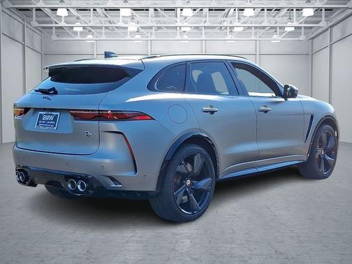 2022 Jaguar F-PACE SVR