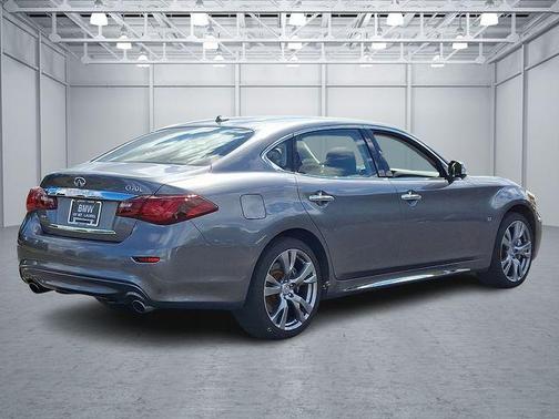 2016 INFINITI Q70L 3.7X