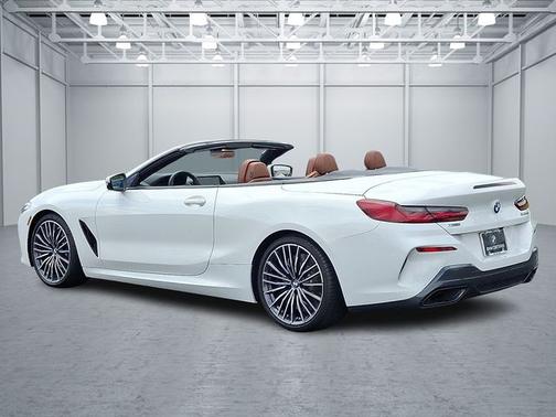 2022 BMW M850 M850i xDrive