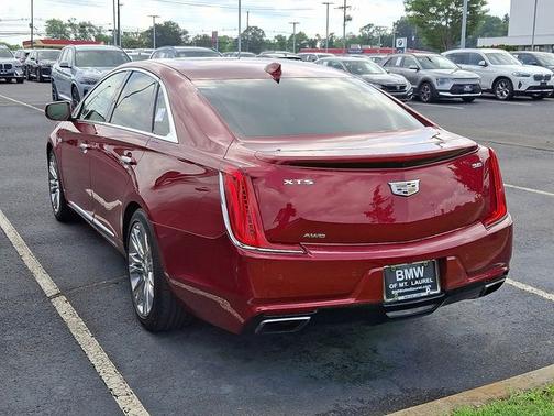 2018 Cadillac XTS Luxury