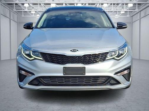 2020 Kia Optima SE