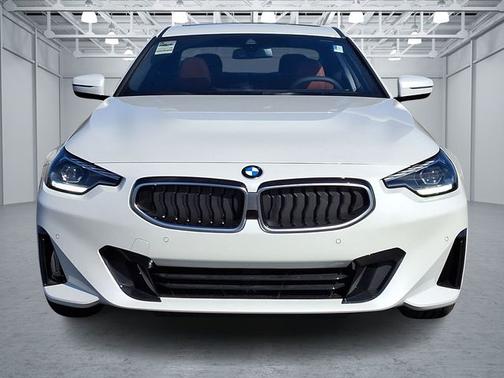 2025 BMW 230 230i xDrive