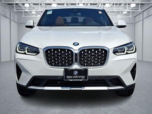 2025 BMW X4 xDrive30i