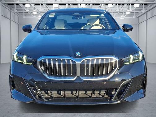 2026 BMW 530 530i xDrive