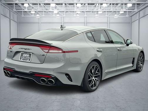 2022 Kia Stinger GT-Line