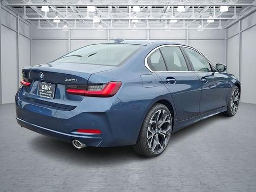 2025 BMW 330 330i xDrive