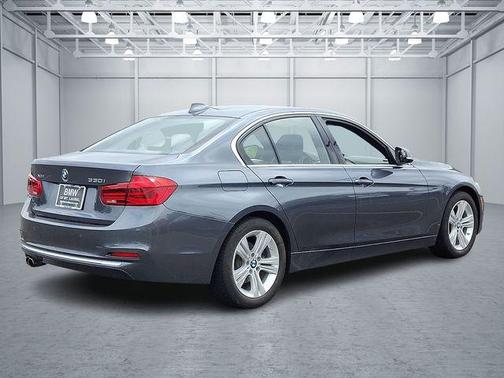 2017 BMW 330 330i xDrive