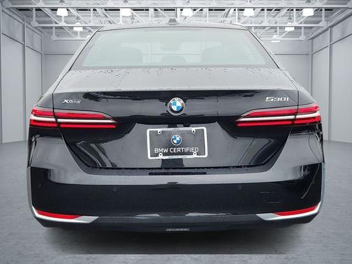 2025 BMW 530 530i xDrive