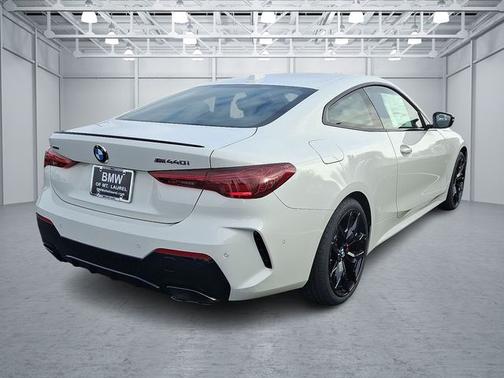 2026 BMW M440 M440i xDrive