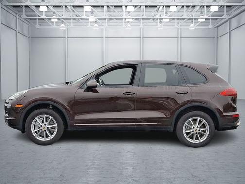 2016 Porsche Cayenne Base