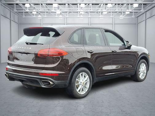 2016 Porsche Cayenne Base