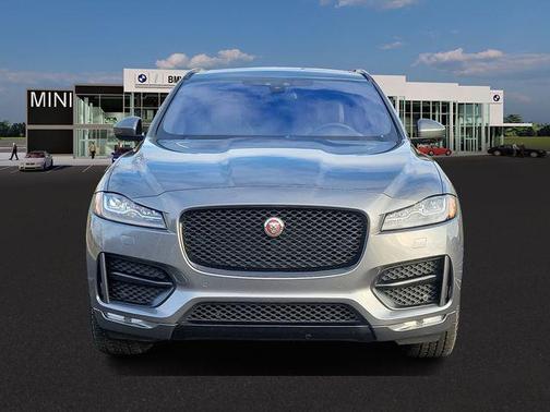 2018 Jaguar F-PACE 35t R-Sport