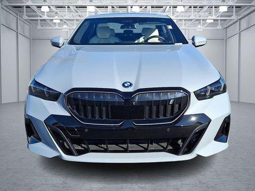 2025 BMW i5 xDrive40