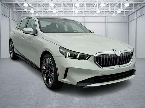 2026 BMW 530 530i xDrive