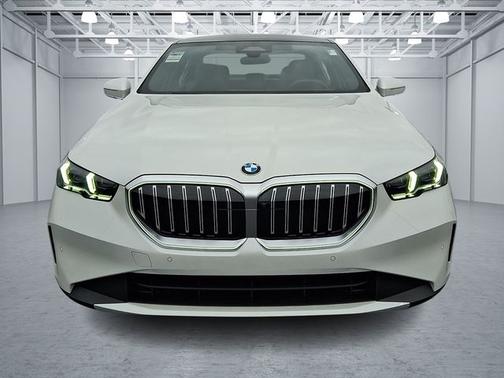 2026 BMW 530 530i xDrive