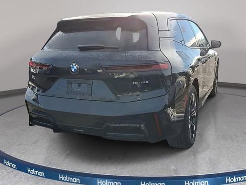 2026 BMW iX xDrive60