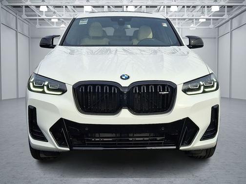2024 BMW X4 M40i