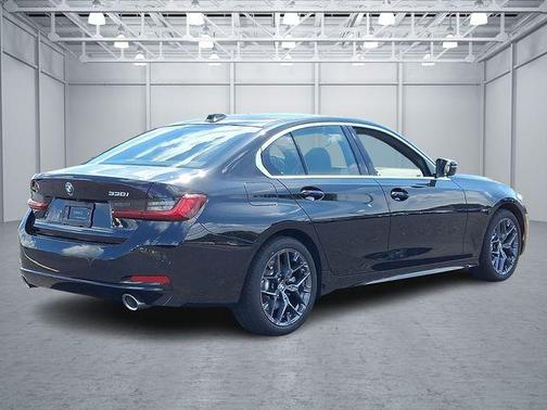 2025 BMW 330 330i xDrive