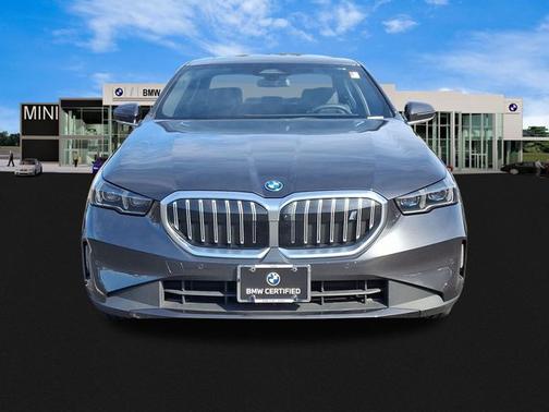 2024 BMW i5 eDrive40