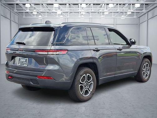 2022 Jeep Grand Cherokee Trailhawk