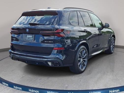 Carbon Black Metallic 2026 BMW X5 xDrive50e