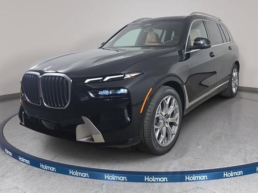 Black Sapphire Metallic 2026 BMW X7 xDrive40i