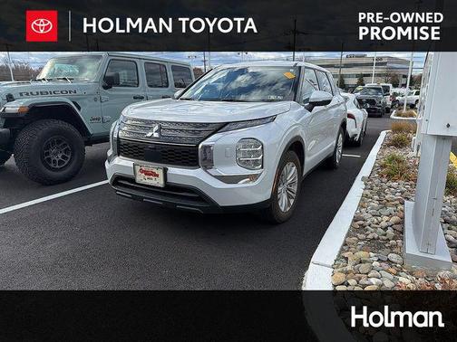 2024 Mitsubishi Outlander ES